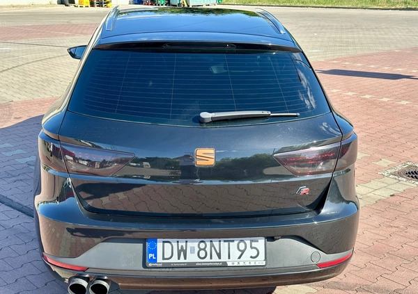 Seat Leon cena 49900 przebieg: 271000, rok produkcji 2014 z Wrocław małe 232